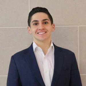 Meet your Posher, Alex